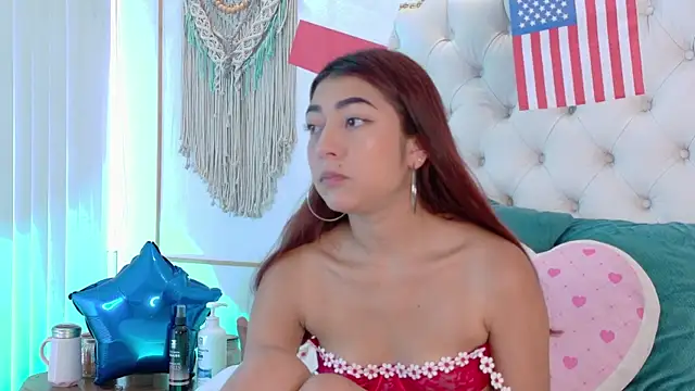 Snapshot of Sara_funy chatting on 07-06-26, 03:03 Sara funy online show from 07-06-26, 03:03