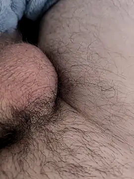 Snapshot of XTo95 chatting on 02-27-26, 01:00 XTo95 online show from 02-27-26, 01:00