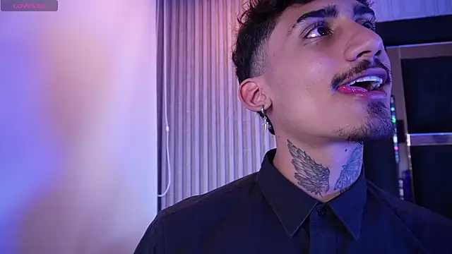 Dark Eros  online show from 04-13-26, 03:34