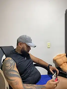 Snapshot of DavyWalker chatting on 02-28-26, 04:02 DavyWalker online show from 02-28-26, 04:02