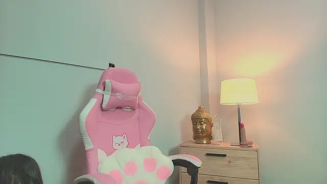 gabyevans4 online show from 03-23-26, 01:26