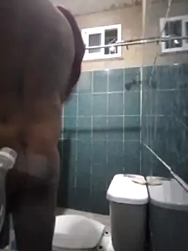 Snapshot of Dilanpene chatting on 03-01-26, 05:42 Dilanpene online show from 03-01-26, 05:42