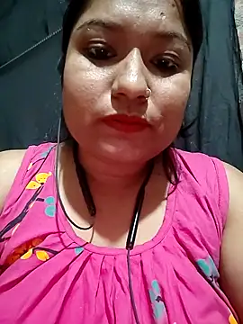 Hot-Puja0134 online show from 02-24-26, 07:34