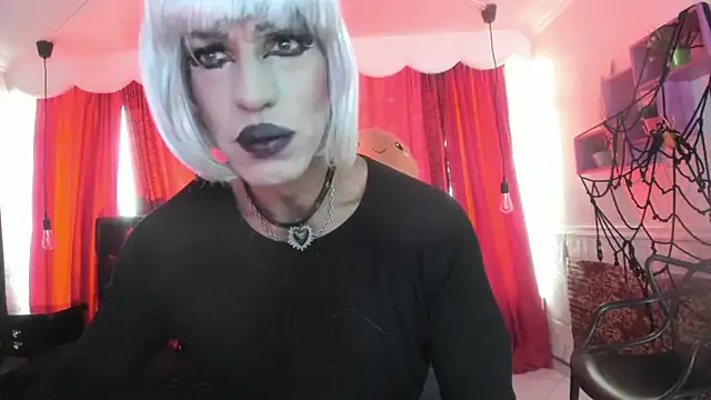 Snapshot of Lilith_madame_satan chatting on 07-07-26, 01:37 Lilith madame satan online show from 07-07-26, 01:37