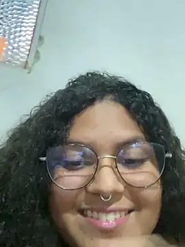 Snapshot of prettydall chatting on 02-26-26, 11:31 prettydall online show from 02-26-26, 11:31