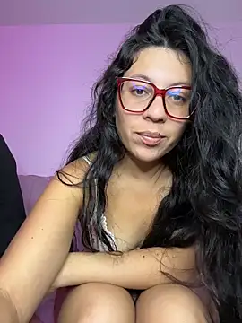Snapshot of Sofi-Vargas chatting on 06-12-26, 01:15 Sofi-Vargas online show from 06-12-26, 01:15