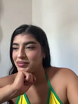 Snapshot of Misty-kat chatting on 04-11-26, 06:56 Misty-kat online show from 04-11-26, 06:56