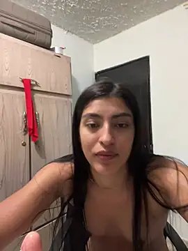 Snapshot of Misty-kat chatting on 05-31-26, 06:09 Misty-kat online show from 05-31-26, 06:09