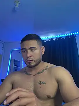 Snapshot of amon_1998 chatting on 02-26-26, 06:07 amon 1998 online show from 02-26-26, 06:07