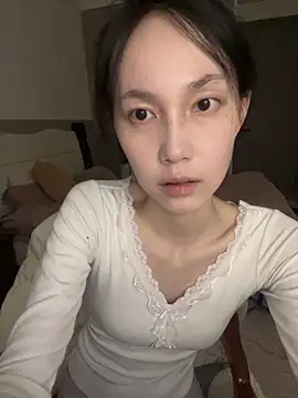 Snapshot of DD-5200 chatting on 02-26-26, 05:34 DD-5200 online show from 02-26-26, 05:34