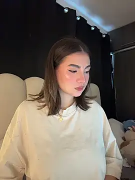 Snapshot of SamanthaValmont chatting on 04-26-26, 10:07 SamanthaValmont online show from 04-26-26, 10:07