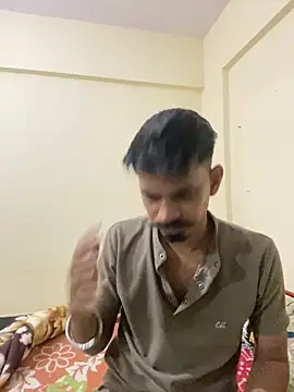 LOVELUST02 online show from 04-01-26, 05:21