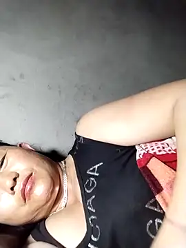 Lucie Fuzk online show from 03-08-26, 04:44