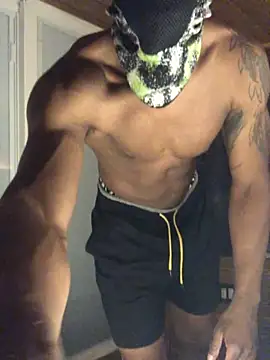 EricSwainn901 online show from 03-09-26, 10:19