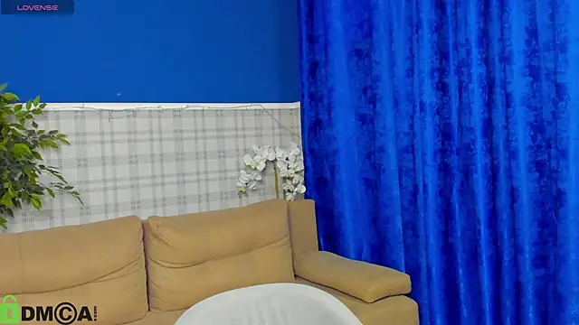 Kiva Rice online show from 05-06-26, 01:14