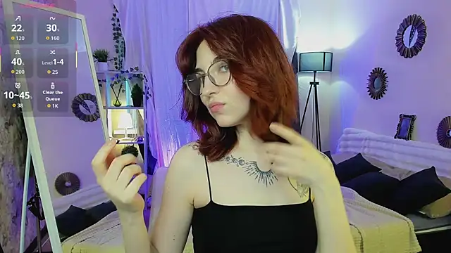 VittoriaNix online show from 04-03-26, 02:26