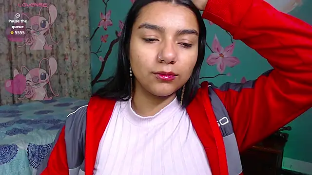 NoelleVireaux online show from 03-10-26, 11:37