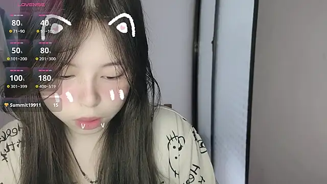 Snapshot of F-Yihao chatting on 03-05-26, 05:47 F-Yihao online show from 03-05-26, 05:47