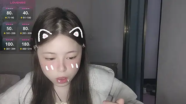 Snapshot of F-Yihao chatting on 04-09-26, 09:47 F-Yihao online show from 04-09-26, 09:47