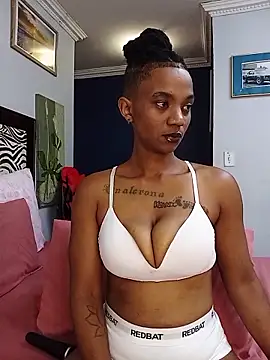 JANIELEE8XXXXX online show from 04-02-26, 05:43