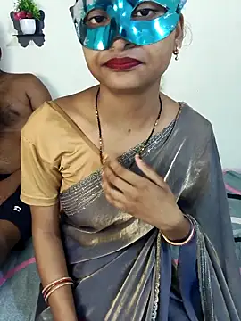 Sweet Cpl  online show from 04-13-26, 12:49