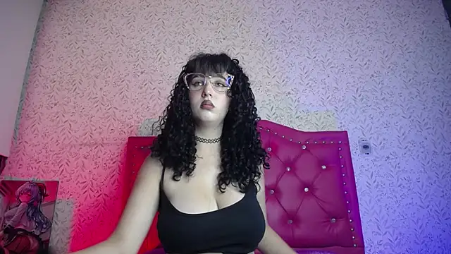 Snapshot of artemisa_aly chatting on 03-06-26, 11:28 artemisa aly online show from 03-06-26, 11:28