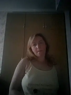 Snapshot of ChristinaYork chatting on 06-10-26, 02:23 ChristinaYork online show from 06-10-26, 02:23