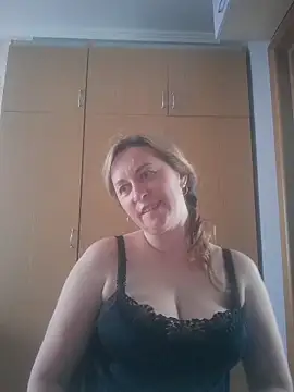 Snapshot of ChristinaYork chatting on 06-10-26, 02:27 ChristinaYork online show from 06-10-26, 02:27