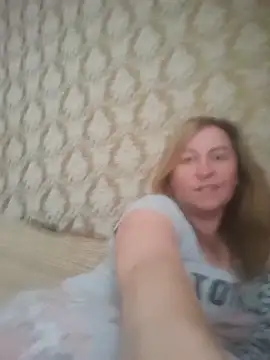 Snapshot of ChristinaYork chatting on 06-16-26, 11:02 ChristinaYork online show from 06-16-26, 11:02