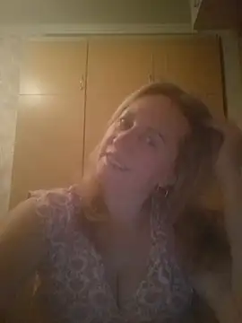 Snapshot of ChristinaYork chatting on 07-06-26, 07:38 ChristinaYork online show from 07-06-26, 07:38
