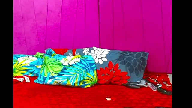 Snapshot of pipe_hot04 chatting on 03-23-26, 02:15 pipe hot04 online show from 03-23-26, 02:15