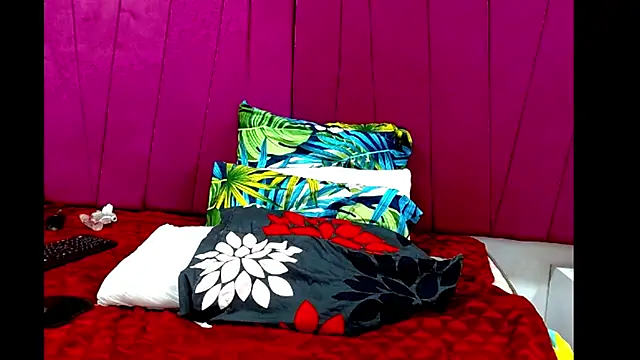 Snapshot of pipe_hot04 chatting on 03-27-26, 08:26 pipe hot04 online show from 03-27-26, 08:26