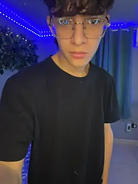 noah millerx online show from 04-01-26, 05:08