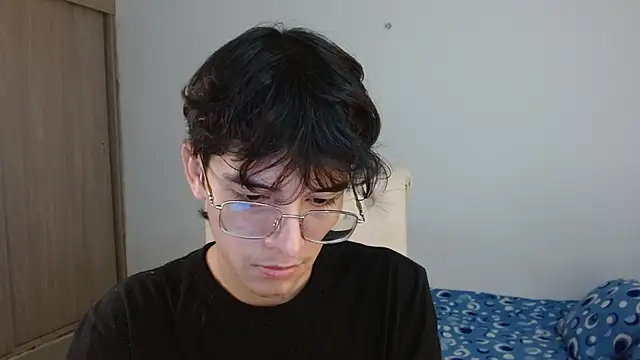 noah millerx online show from 06-22-26, 10:29