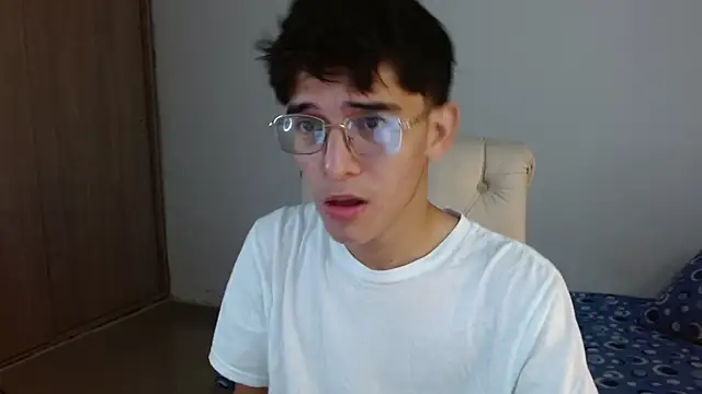 noah millerx online show from 06-24-26, 07:35