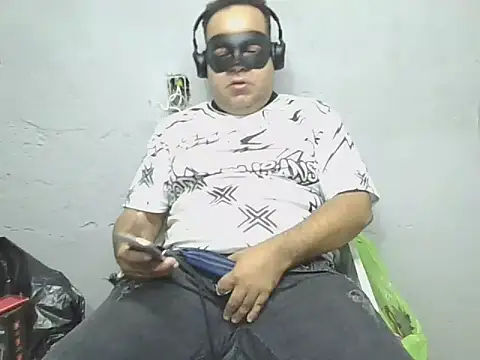 UrsoBissexualPauGrosso online show from 03-23-26, 03:10