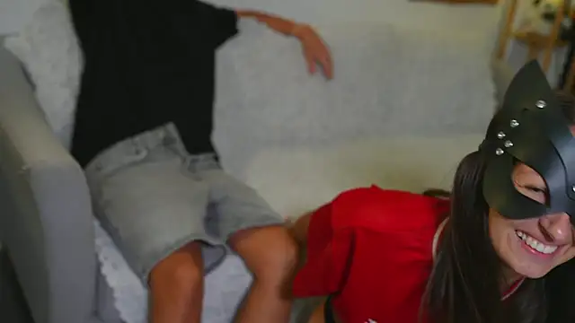 Snapshot of RickandMolly chatting on 03-03-26, 02:50 RickandMolly online show from 03-03-26, 02:50