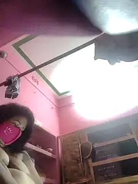 Snapshot of babydollcutyyyyy chatting on 04-13-26, 04:51 babydollcutyyyyy online show from 04-13-26, 04:51