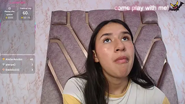 Snapshot of LilyRossi_ chatting on 04-15-26, 07:58 LilyRossi online show from 04-15-26, 07:58