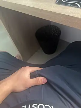 cerdito19years online show from 02-26-26, 04:28