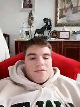 Alejandro27003 online show from 02-26-26, 05:34