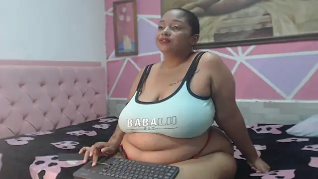 Doll rihana online show from 05-22-26, 12:18