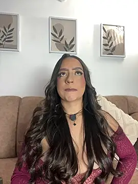 Snapshot of tammyyyy__ chatting on 07-18-26, 10:24 tammyyyy online show from 07-18-26, 10:24
