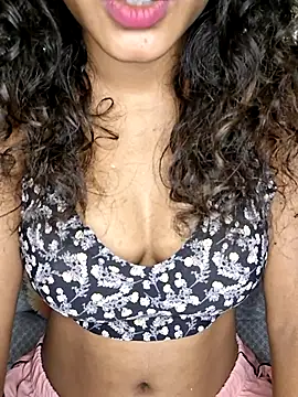 Snapshot of Akni_ chatting on 06-29-26, 05:24 Akni online show from 06-29-26, 05:24