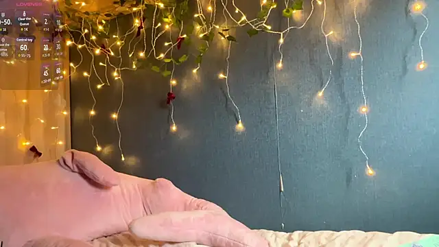 AueshaSimon online show from 04-05-26, 05:04