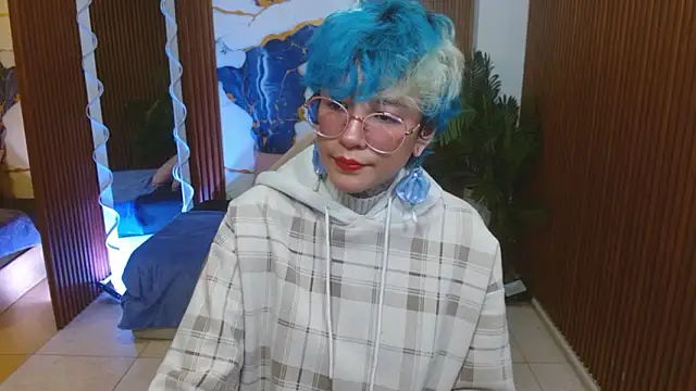 Lyra tay online show from 03-26-26, 07:08