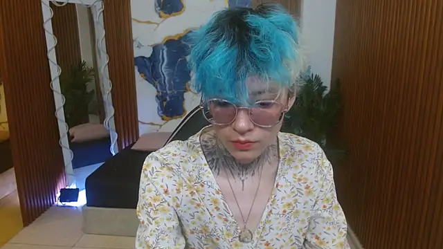 Snapshot of Lyra_tay chatting on 04-22-26, 07:04 Lyra tay online show from 04-22-26, 07:04