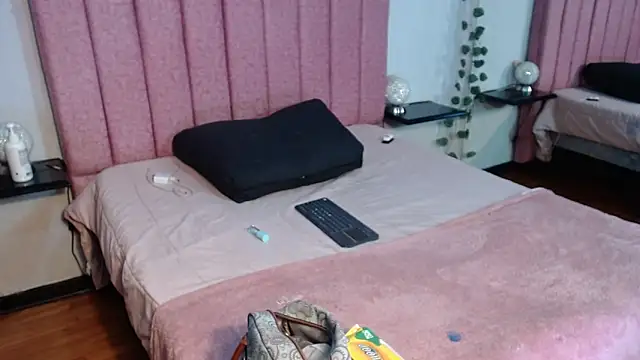SaraLjordad online show from 06-08-26, 01:28