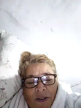momismilf544 online show from 04-11-26, 11:25