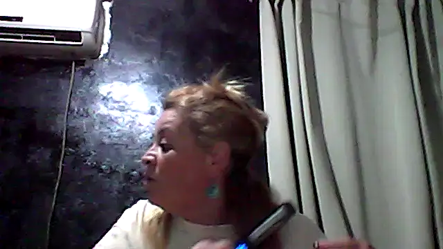 momismilf544 online show from 04-15-26, 10:21